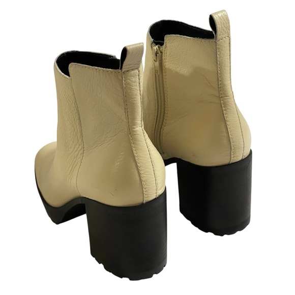 🎁SALE🎁LUCKY BRAND CREAM LEATHER LUG SOLE ANKLE BOOTS SZ 9 MED - Picture 12 of 14